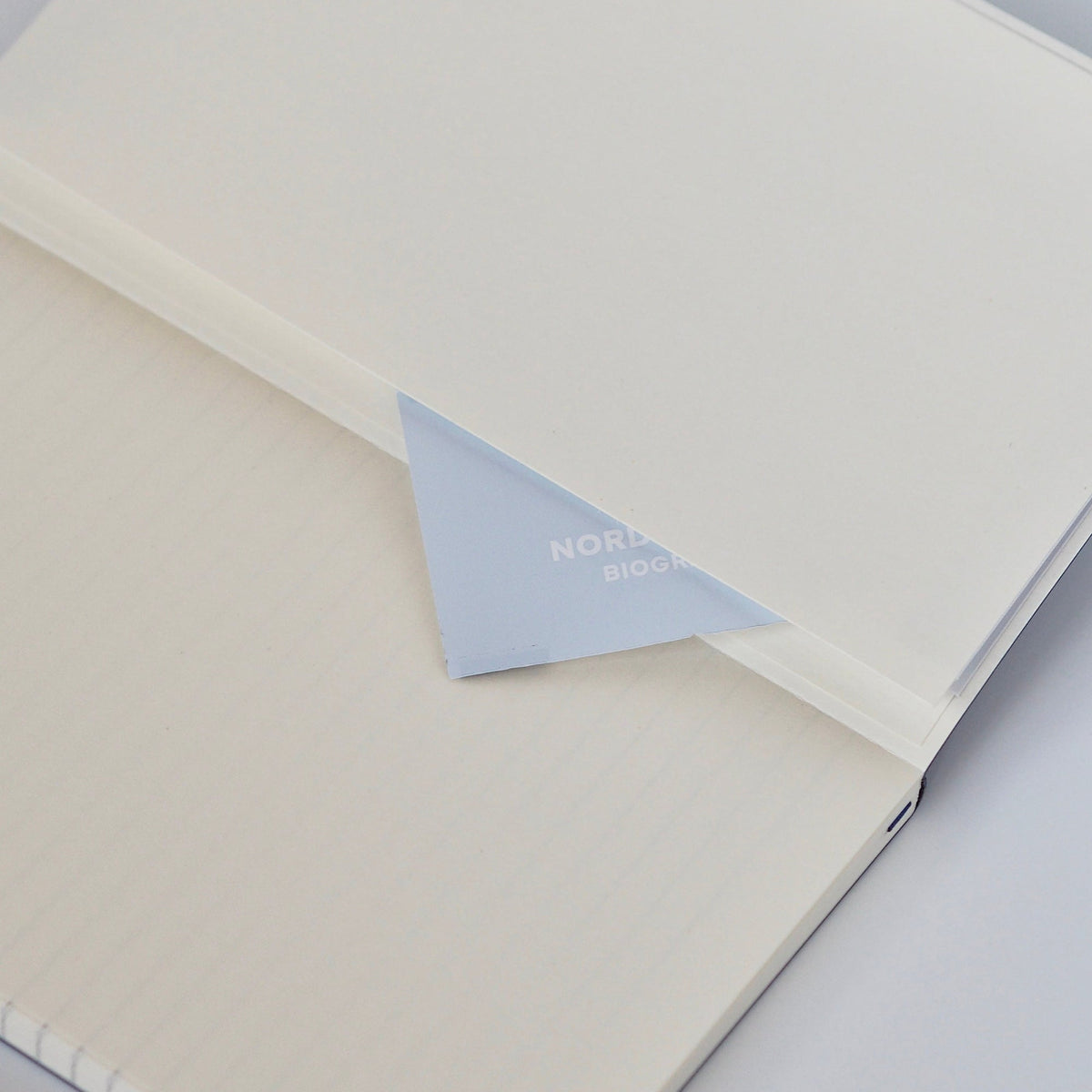 Flow Notebook, Medium - Orange – styled foto