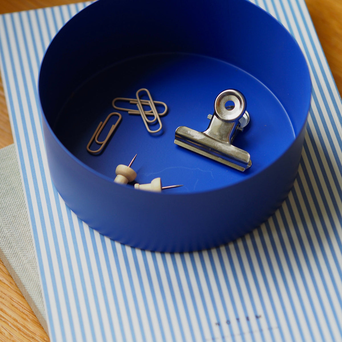 LOLA Bowl - Blue – styled foto