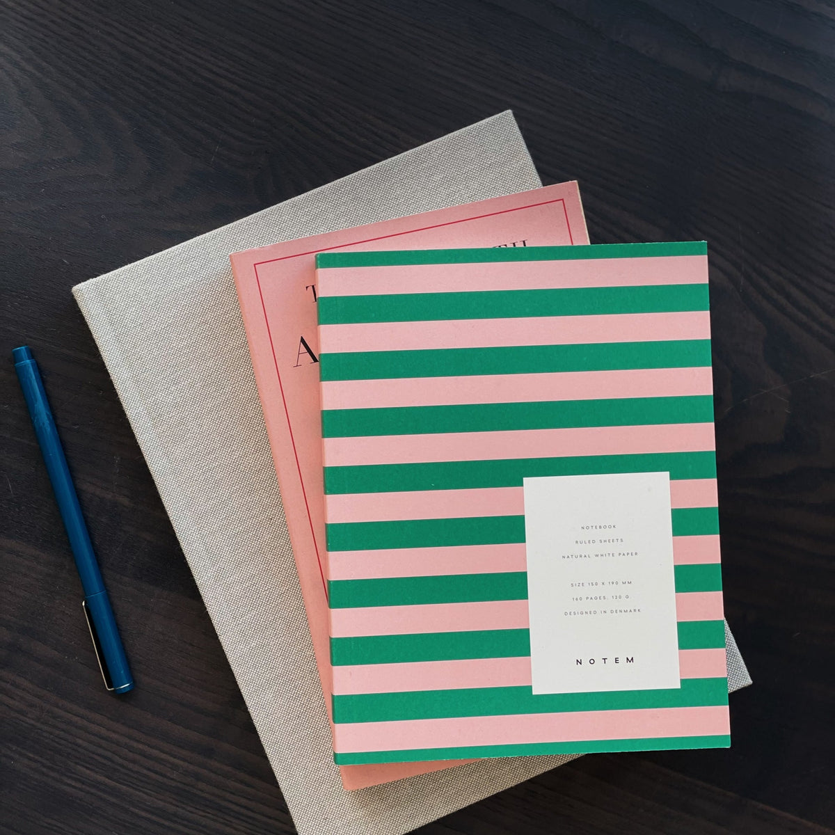 UMA Notebook, Medium - Green & Rose – styled foto