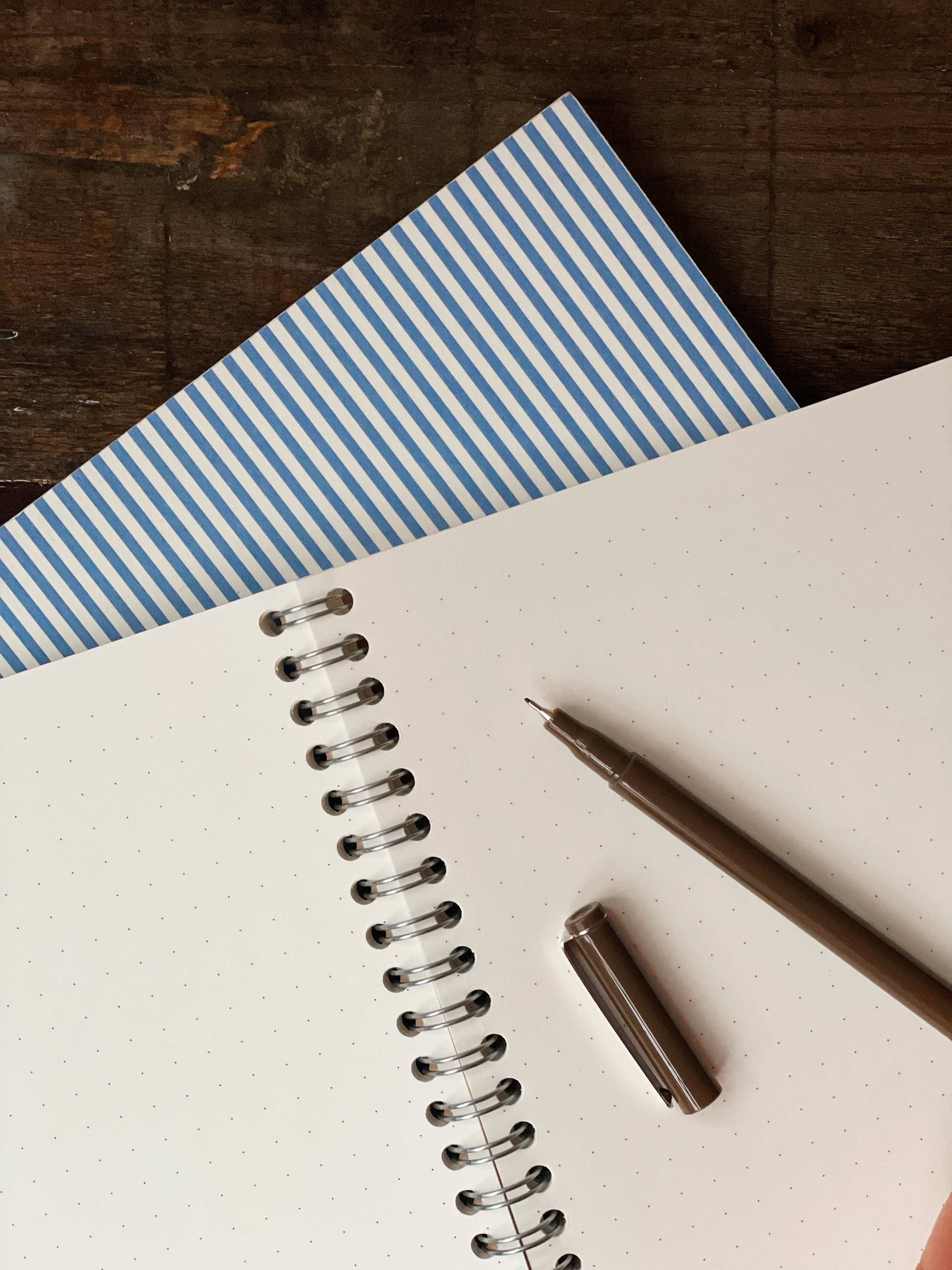 NOTEM Nela Notebook, Medium - Green