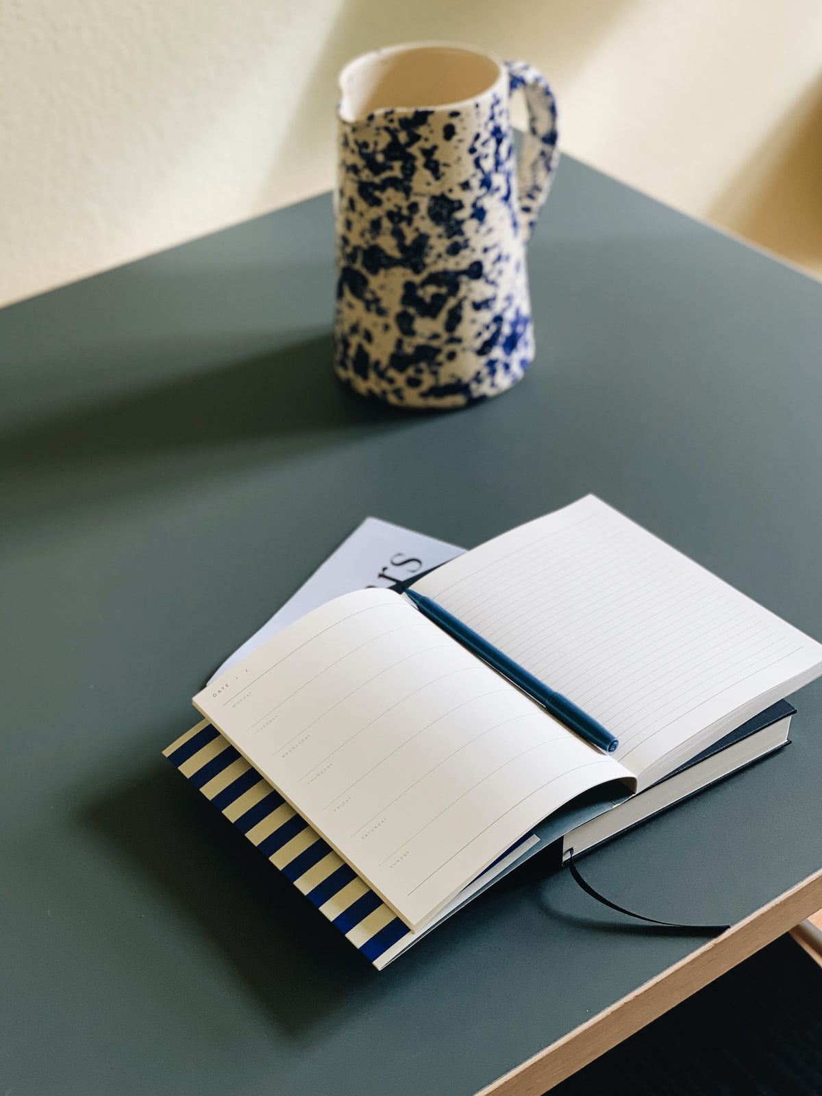 Agenda hebdomadaire UMA, format moyen - Bleu vif