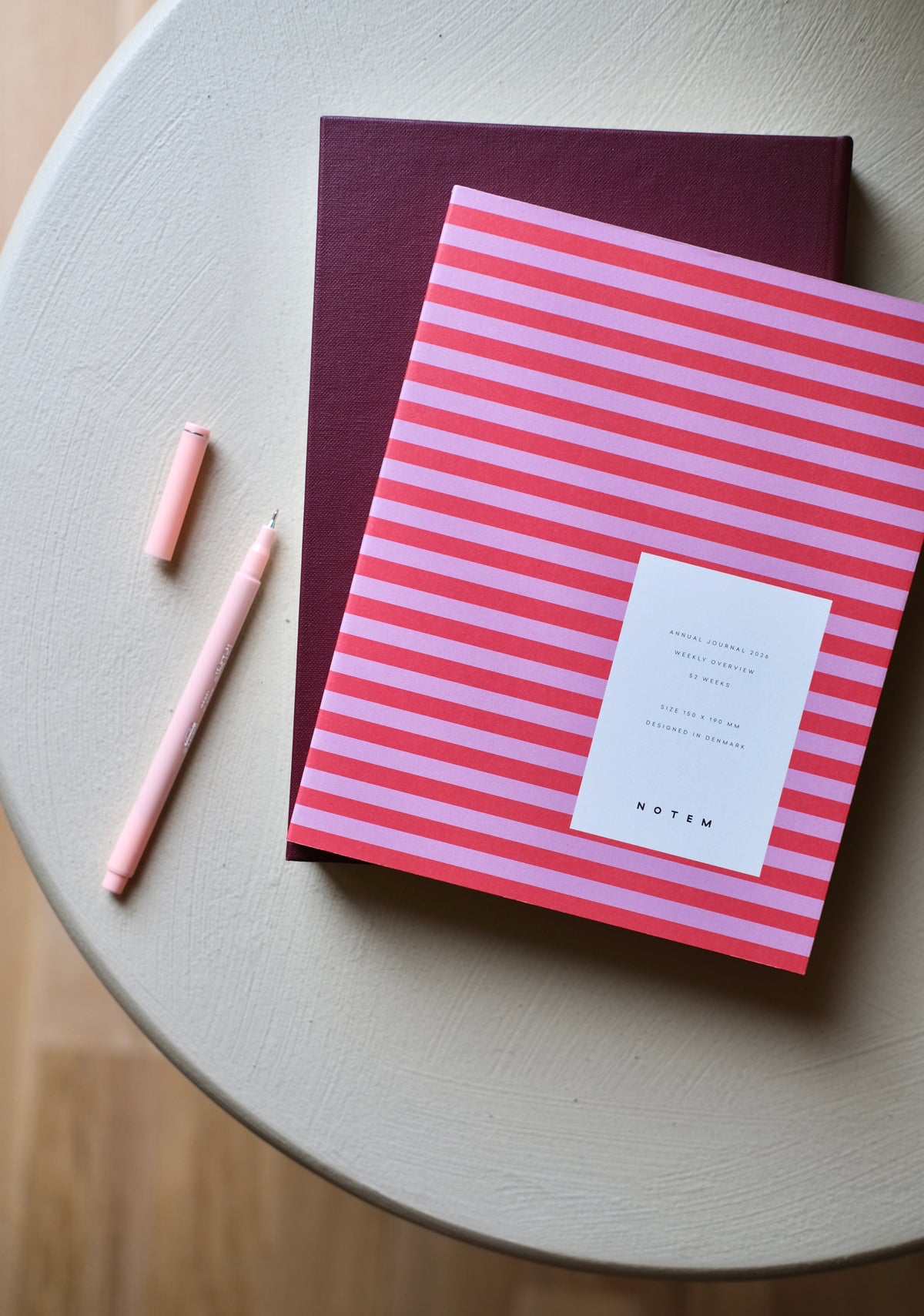 ALVA annual calendar 2027 - Medium, Red Stripes