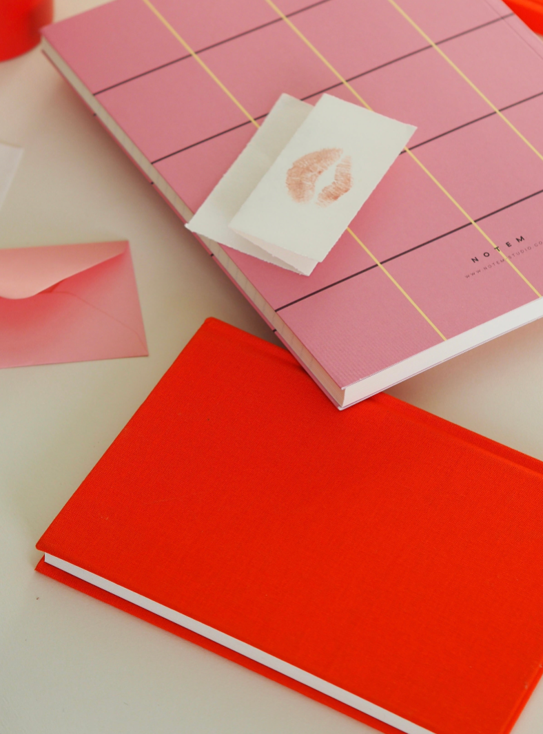 Valentine Gift Set – Notes to Love