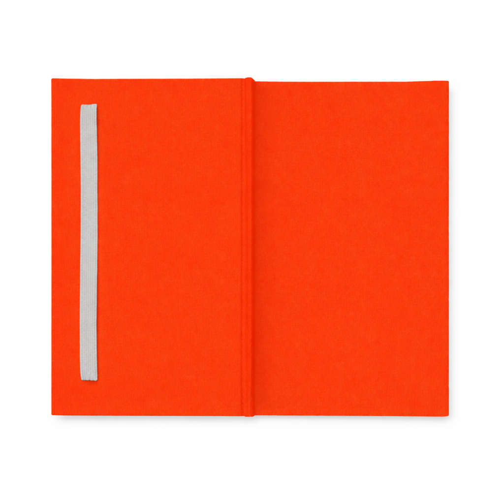 BEA Notebook, Small - Red – styled foto