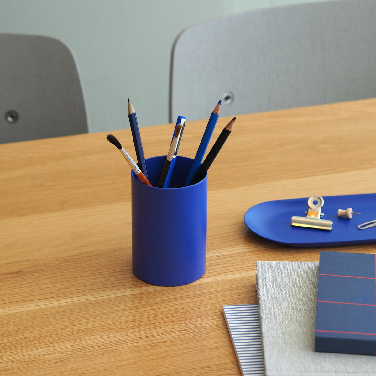 LOLA Pencil Cup - Blue – styled foto