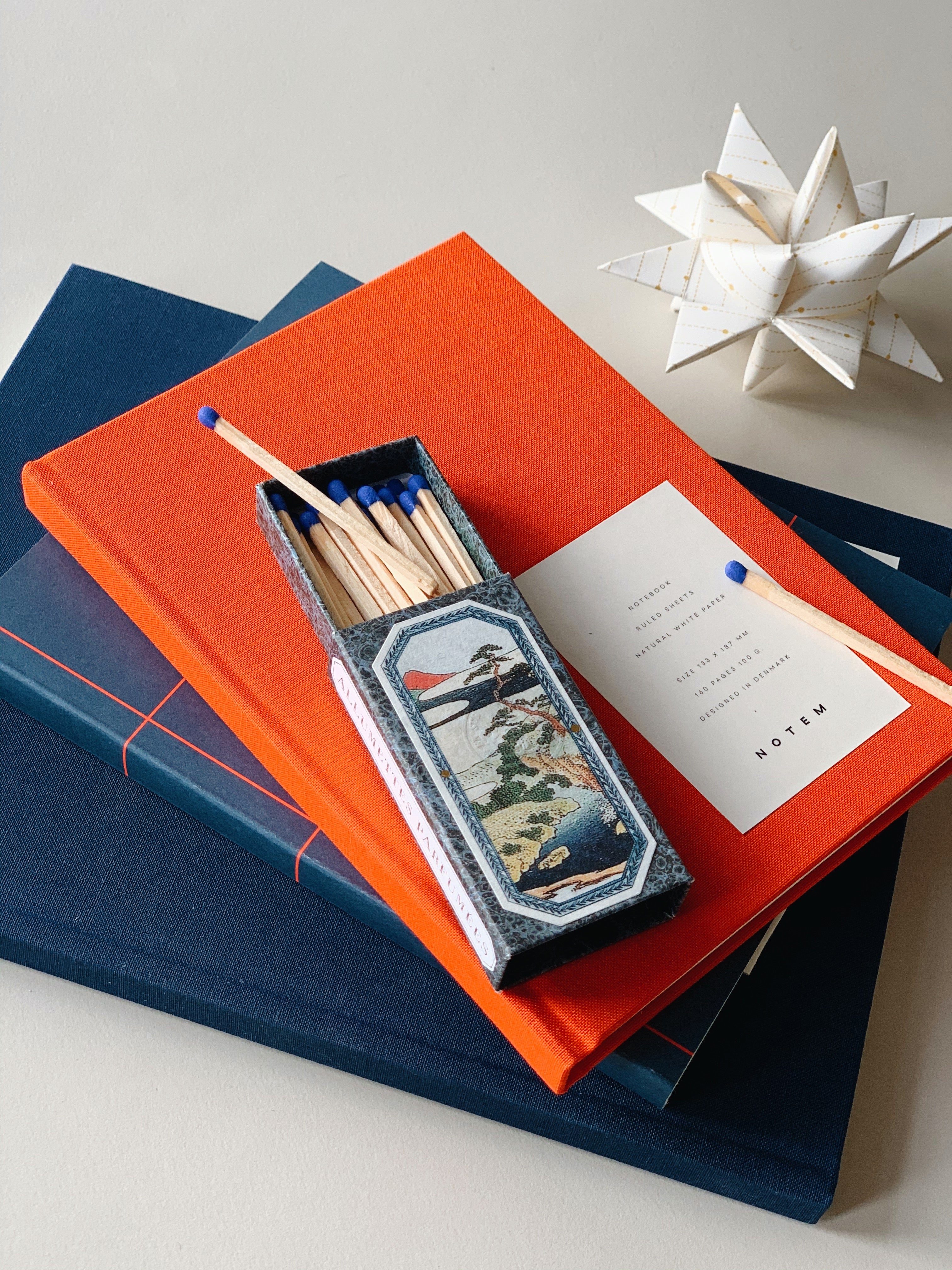 EVEN Notebook, Medium - Bright Red