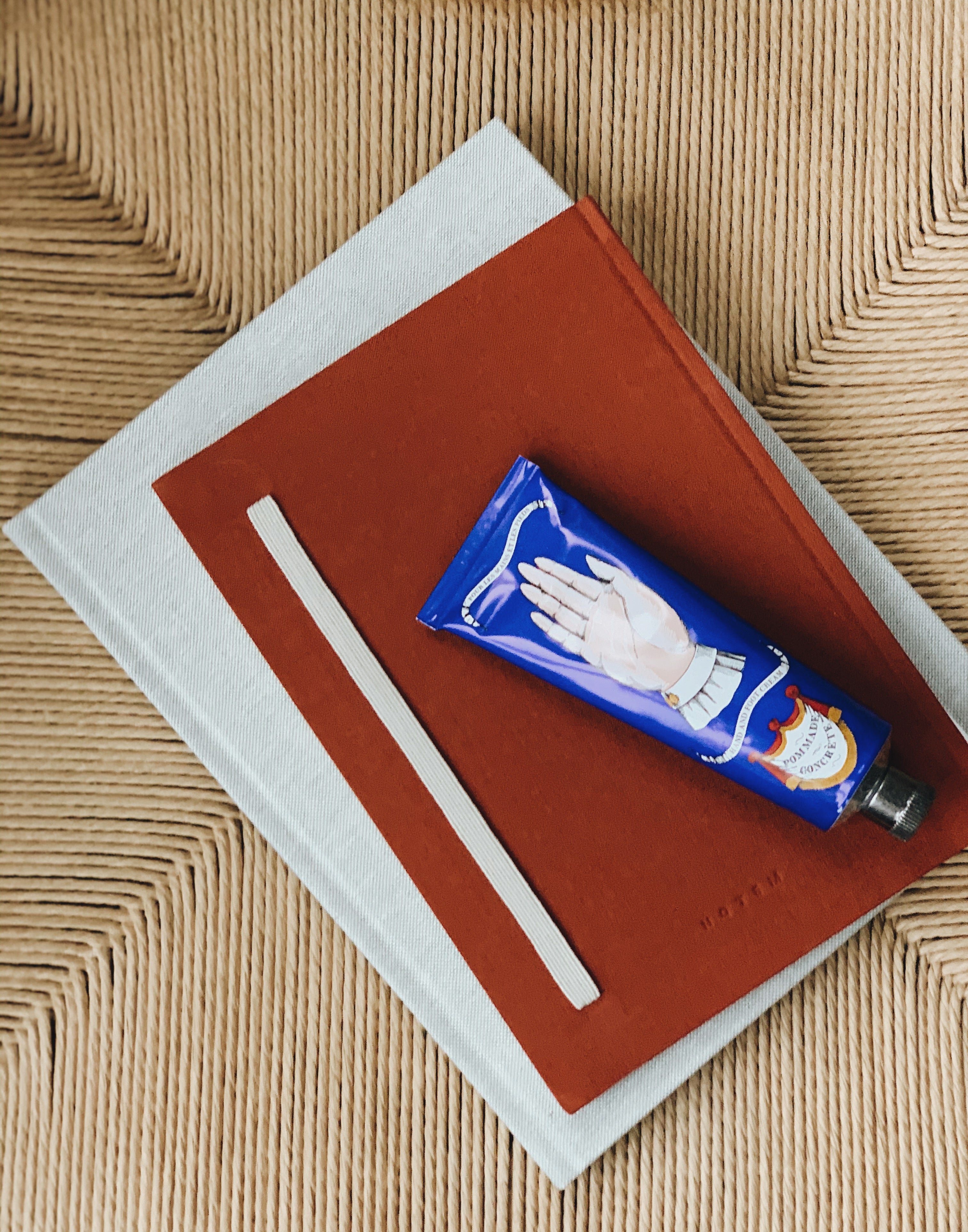 NOTEM Bea Notebook, Medium - Dark Sienna