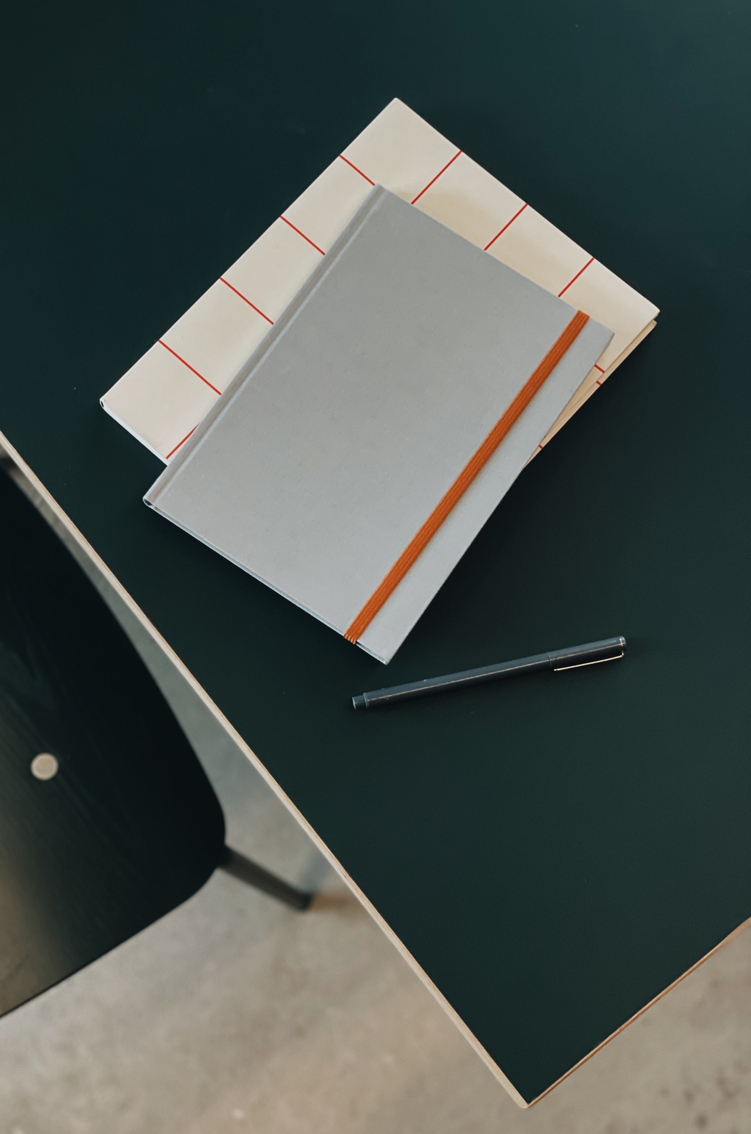 NOTEM Bea Notebook, Medium - Light Gray
